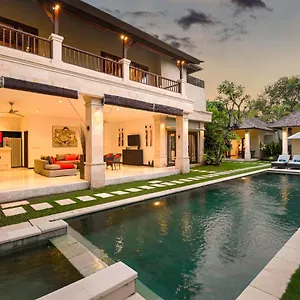 Zanissa Seminyak (Bali)