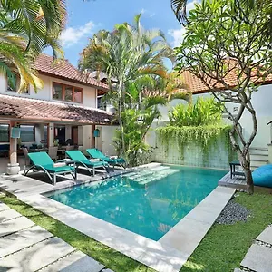 Super Value 4 Bedroom, Walk To Bintang Supermarket Seminyak (Bali)